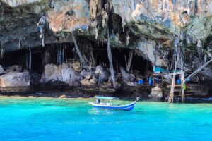 Phi Phi – Bamboo + Longtail Boat - Image 4